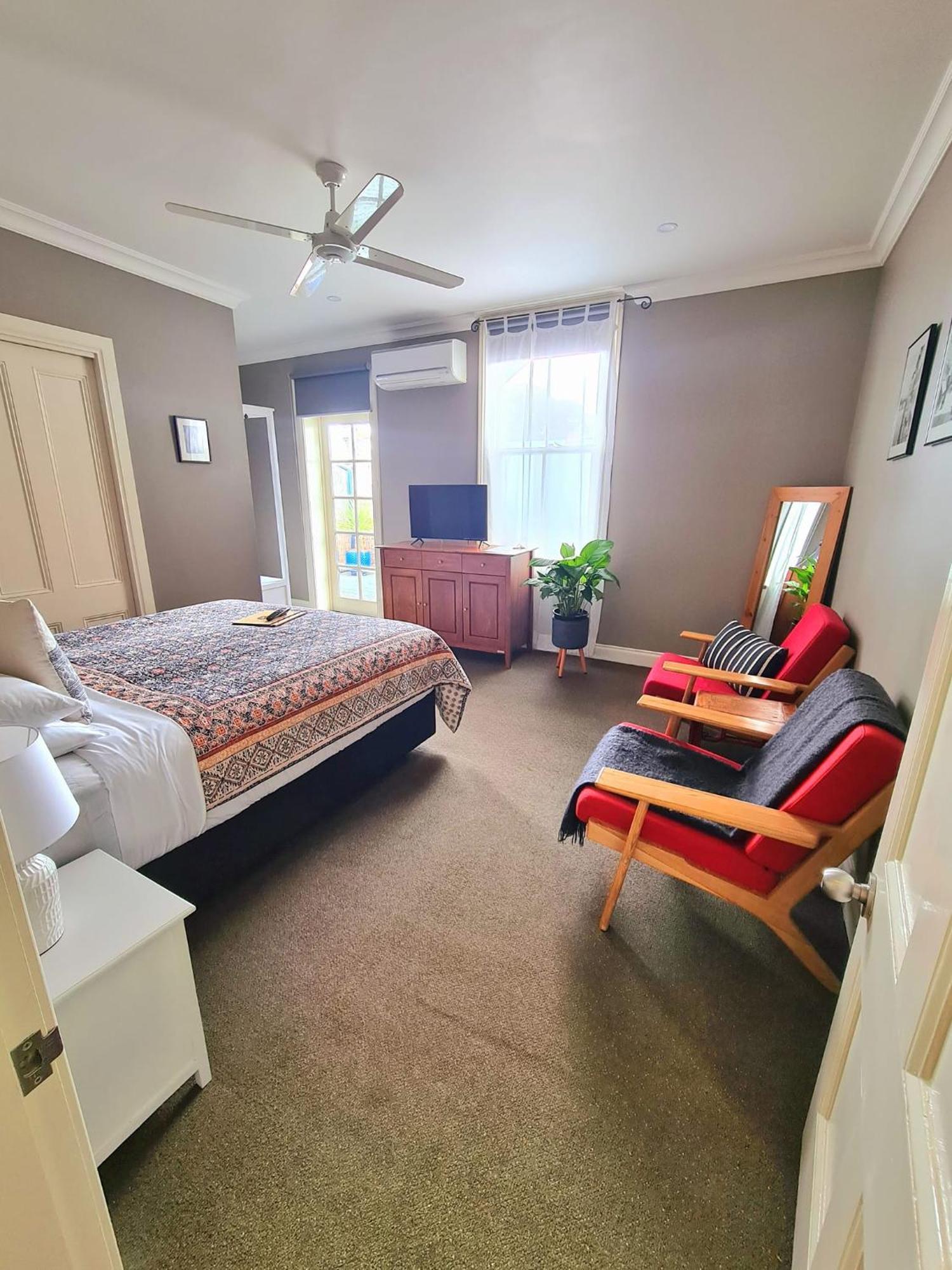 Athelstane House Hotel Queenscliff Exterior photo